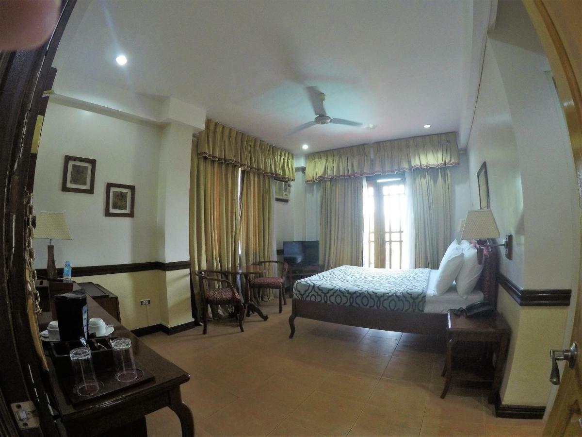 G'S Grand Resort And Convention Center Panglao Exterior photo